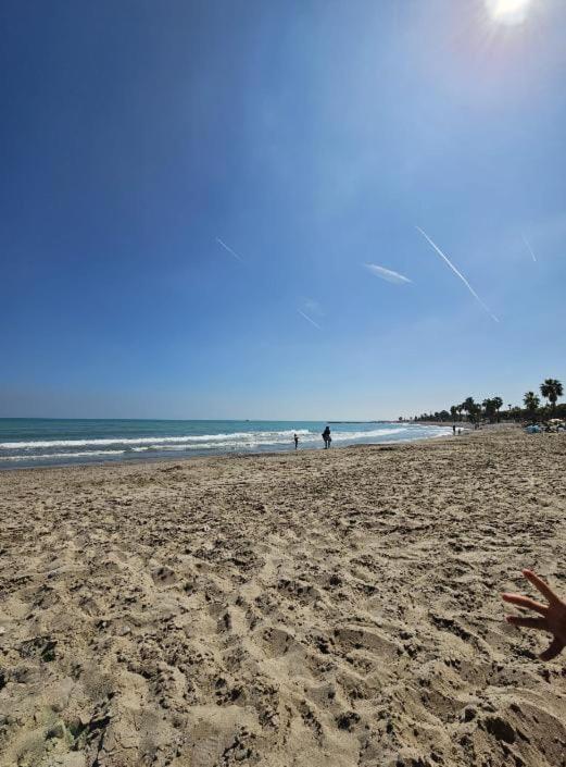 Apartament Habitacion En Piso Compartido Cerca De Playa Chilches Zewnętrze zdjęcie